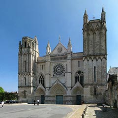 Muzeul sen-kua (musee sainte-croix) descriere și fotografii