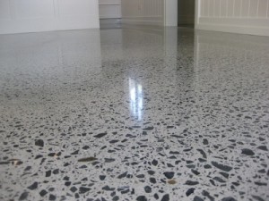 Основні переваги і недоліки бетонної підлоги, оздоблення підлог