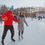 Открит изкуствена ледена пързалка лед в Соколники Парк 2015-2016