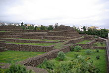Piramis (Architecture) (piramis) Piramis (Architecture)