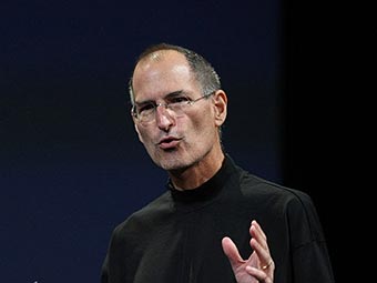 De ce Steve Jobs se îmbracă mereu în mod egal