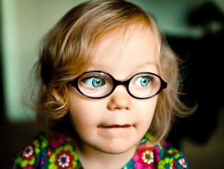 Válogatás a szemüveg a látás az arc formája, asztigmiával felnőttek, gyermekek, olvasás, ellenőrzése,
