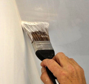 Фарбування стелі водоемульсійною фарбою, ремонт своїми руками