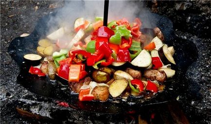 Tabăra de camping cu incredibil de delicios