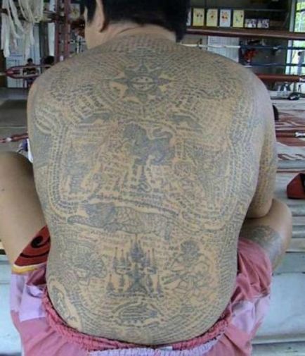 Holiday tatuaj Thai