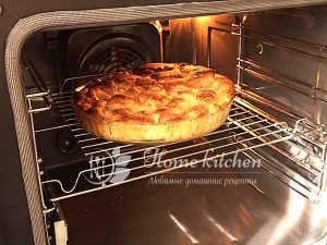 Простий пиріг з грушами - покроковий рецепт з фото