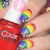 Rainbow manikűr ötletek képek (szivárvány a köröm) Rainbow manikűr ötletek fotók