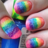 Rainbow manikűr ötletek képek (szivárvány a köröm) Rainbow manikűr ötletek fotók