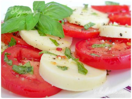 Retete pentru salata de caprese, aperitiv, caprese cu pesto, sunt bucatar