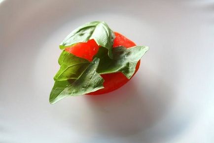 Рецепта за салата - Капрезе - (insalata Капрезе), стъпка по стъпка, с картини - италианска кухня рецепти
