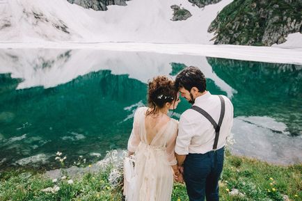 Romantic drumeții dima nunta și ani în munți