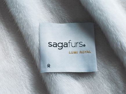 Saga_furs - haina de magazin online