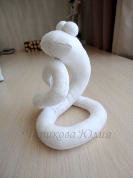 Шиємо кавову іграшку змію - символ 2013 года! Мк