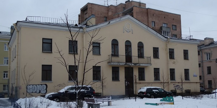 Fiul lui Seroiukov, fără probleme, cumpără proprietatea Ministerului Apărării, privatizată de blogurile Papei