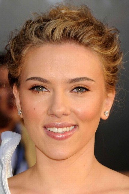 Tunsori medii scarlett johansson galerie foto