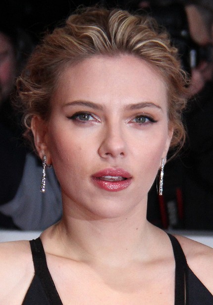 Tunsori medii scarlett johansson galerie foto