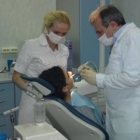 Implanturi-service dentistry