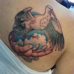 Stork tetoválás a férfiak és a nők - érték, vázlatok és fényképek