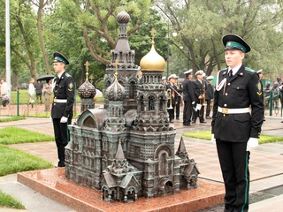 Топ-11 місць, які неодмінно варто відвідати на петроградської стороні в Санкт-Петербурзі