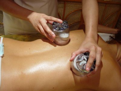 Види ефективних масажів при кашлі - кашель