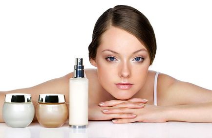 Care este diferența dintre produsele cosmetice profesionale pentru îngrijirea pielii de la farmacie și piața de masă