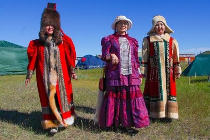 Якутський національний костюм (48 фото) традиційні наряди якутів, моделі для дівчинки якутяночкі і