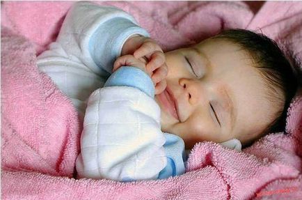 Здоровий сон дитини - скільки повинен спати новонароджена дитина