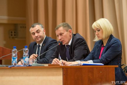 Lakosok az egész Loshitsa két víziló kulturális központ - és - Euroopt (rezidensek) Lakosok az egész Loshitsa két víziló kulturális központ - és - Euroopt