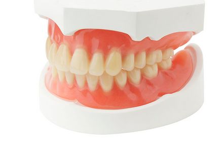 Denture detașabil nailon - preț și fotografie