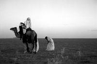 32 Fotografii din viața poporului tuareg, în care predomină matriarhia, iar bărbații sunt privați de drepturile lor