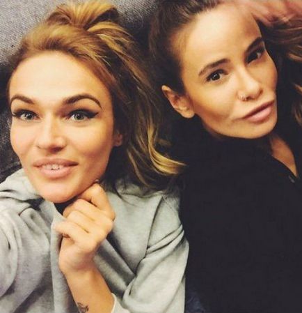 Alain Vodonaeva és Isa Dolmatova hasonlók összeesett erős barátság (Alena) Alain Vodonaeva és Isa Dolmatova mind összeomlott erős barátság