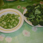 Broccoli cu sos de brânză de brânză (opțional) rețetă cu fotografii