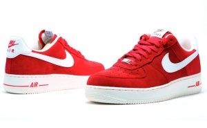 A jó futócipő Nike Air Force (mindegyik) A jó futócipő Nike Air Force