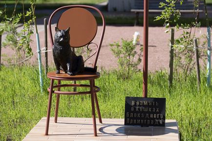 Zece monumente pentru pisicile de pe străzile din Petersburg 1