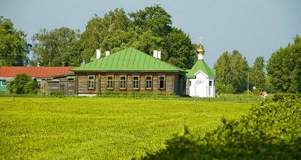 Casa-muzeu a lui Yesenin în adresa Constantinovo, cum se obține - fotografia muzeului lui Serghei Yesenin din Constantinovo