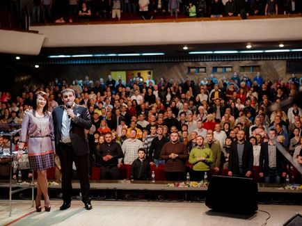Щорічна молитва об'єднала 250 церков «нового покоління»