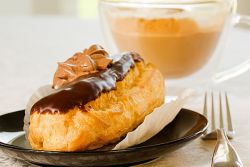 Glaze pentru eclairs