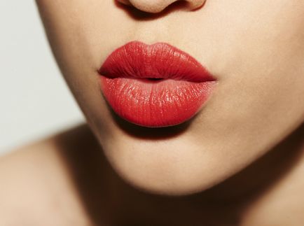 Informații interesante despre sărutul francez
