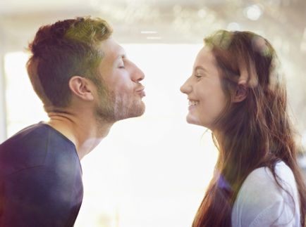 Informații interesante despre sărutul francez