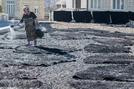 Як роблять бурки в Дагестані