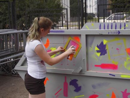 Як ми фарбували сміттєвий бак у «Володимирському саду», події, суспільство, АіФ ульяновск