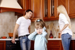 Cum de a reconcilia părinții dacă doresc să divorțeze