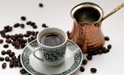 Cum să gătești cafea delicioasă în turcă