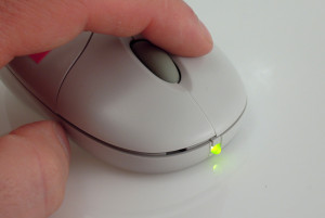 Cum se face un sunet de la un mouse de calculator