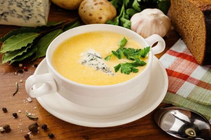 Hogyan lehet cérnametélt leves húsgombóccal recept lépésről lépésre kép - házi leves