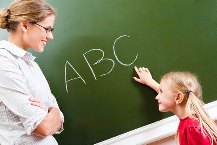 Cum de a învăța un copil o limbă străină de la o vârstă fragedă, mamamoldova