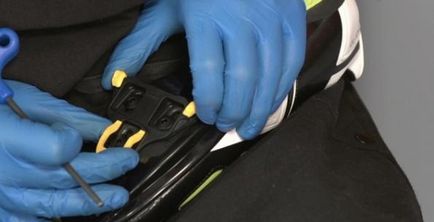 Cum se instalează spini pe pantofi pentru biciclete