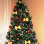 Hogyan válasszuk ki a karácsonyfa a szilveszteri 2017-ben és úgy döntünk, mesterséges fenyő naturalnuyu