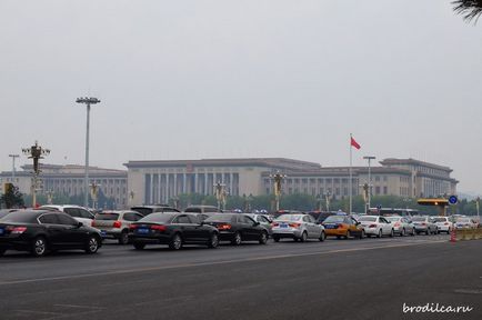 Cum arată Piața Tiananmen în Beijing?