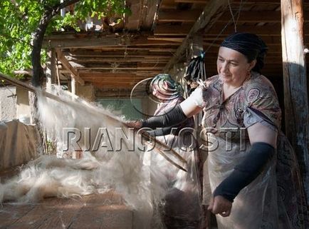 Caucazian felii burki - târg de maeștri - manual, manual